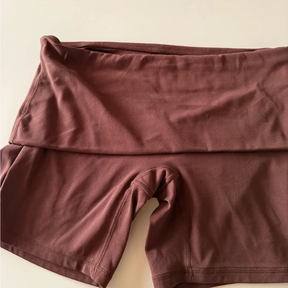Oner Active SOFTMOTION FOLD OVER SHORTS 6" WITH WHITE LOGO - Picture 6 of 8